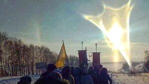 Viral Video: Spectacular Appearance of Our Lady During Feast of Theophany Procession! 2022, Diveyevo, Russia!