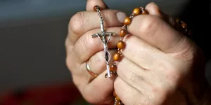 She Prayed the Rosary; the Wound Healed! Read the Story Here..