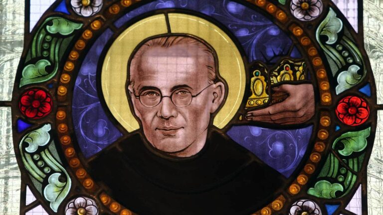 St. Maximilian Kolbe’s weapon for evangelization: the Miraculous Medal