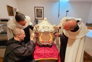 Teresa of Avila’s tomb opened! (Photos & Video)