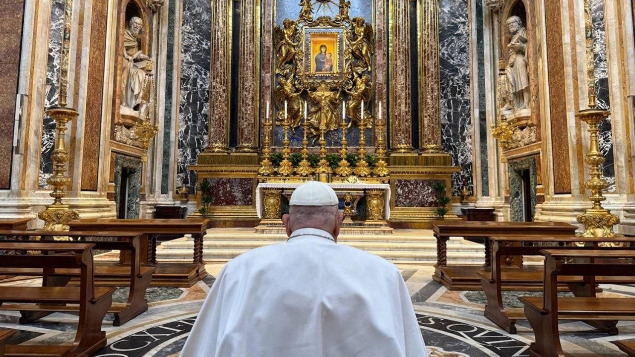 A Mystical Revelation: The Virgin Mary Appeared to Pope Francis Before His Death