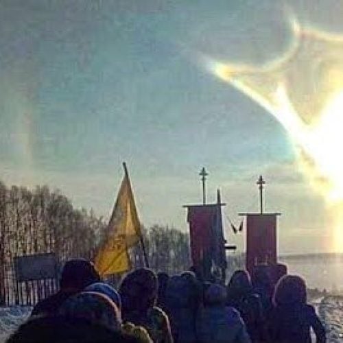 Viral Video: Spectacular Appearance of Our Lady During Feast of Theophany Procession! 2022, Diveyevo, Russia!