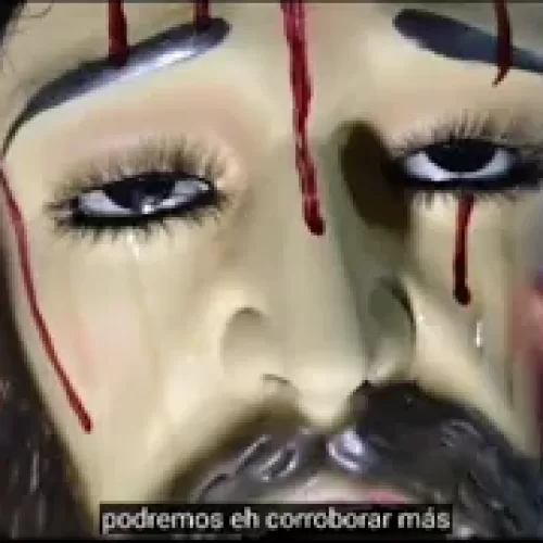 VIRAL VIDEO – Mexico Parish with Statue of Christ Weeping at a Priest’s Funeral. April 2, 2021