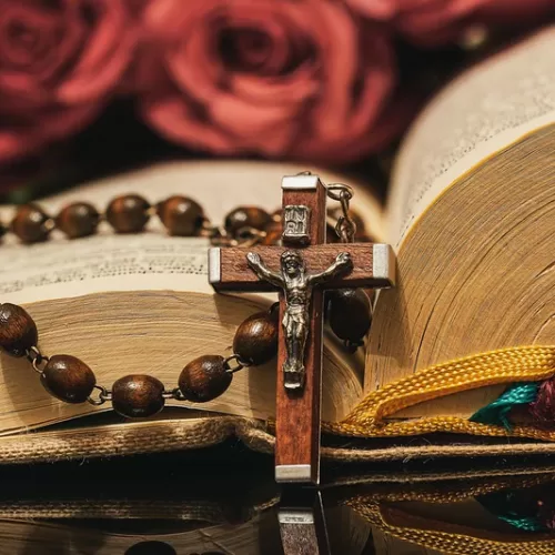 5 Benefits of the Entire Rosary